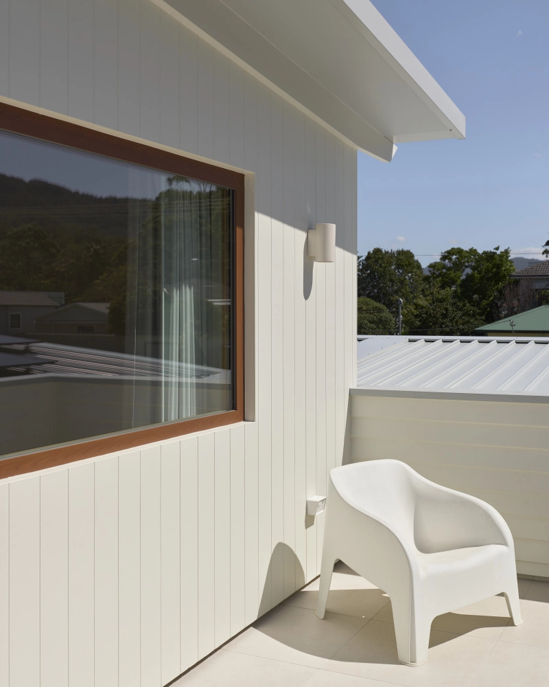 HARDIE-4