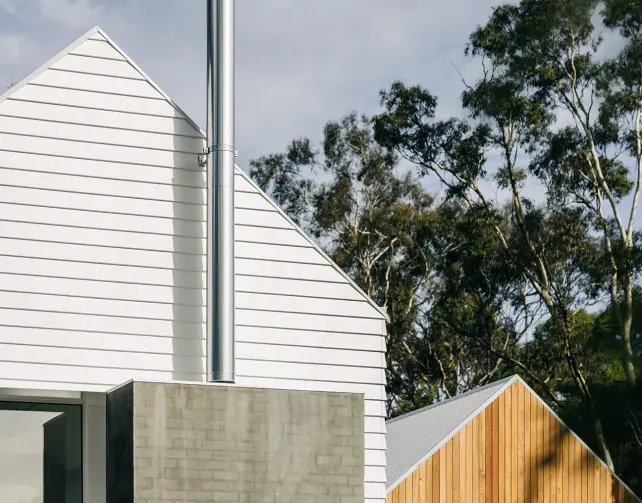 linea-weatherboard-modern-TAS-bluffhouse-prestonlane-langfordprojects-adamgibsonphoto-jameshardie-20 copy