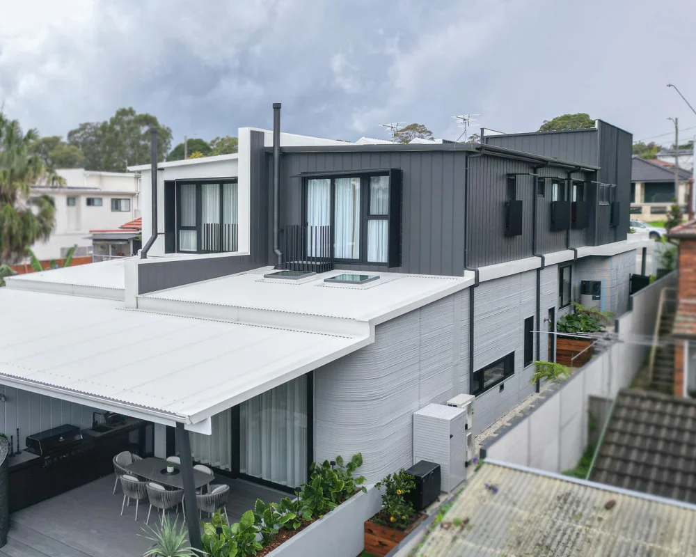 oblique-cladding-exterior-barn-box-modern-sydney-contour3D-monumentalbuildinggroup-grouparchitects-jameshardie-12-Image Gallery JH Website