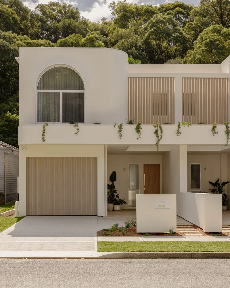 hardiebrushedconcrete-modernclassical-exterior-newcastle-ortonhaus-jameshardie 5-JH Image Gallery Vertical