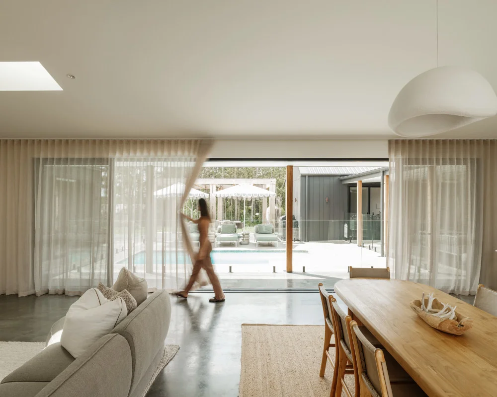 nojhproduct-interior-modernfarmhouse-tapitallee-stroudhomesnowra-studiohill-jameshardie-67 h6jwmp-Image Gallery JH Website