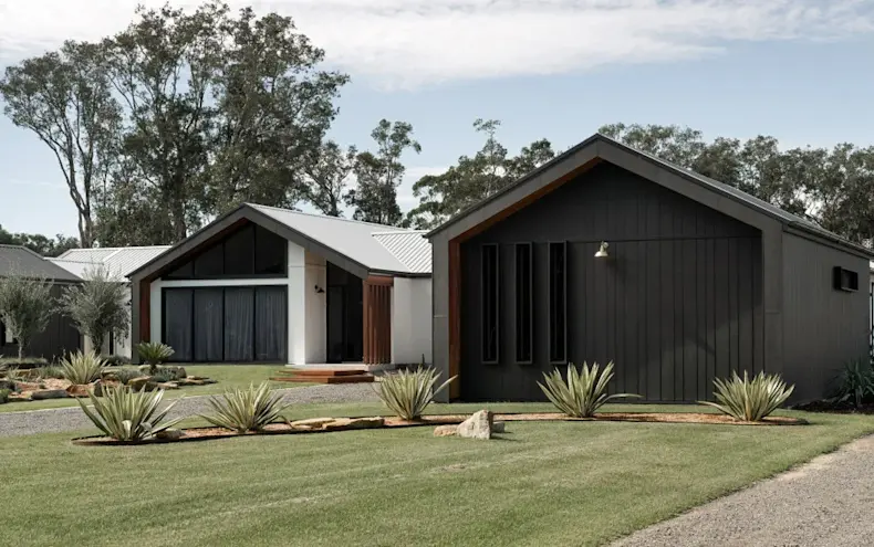 Hardie™ Oblique™ Cladding for Modern Design | James Hardie