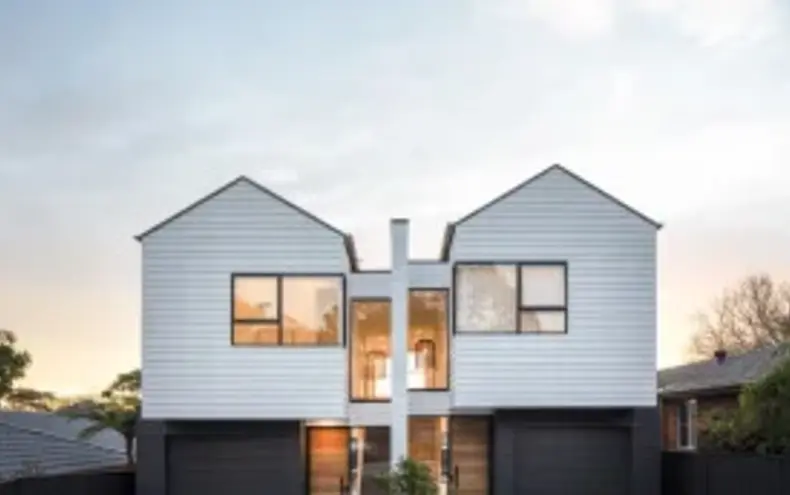 Modern home with Linea™ Weatherboard