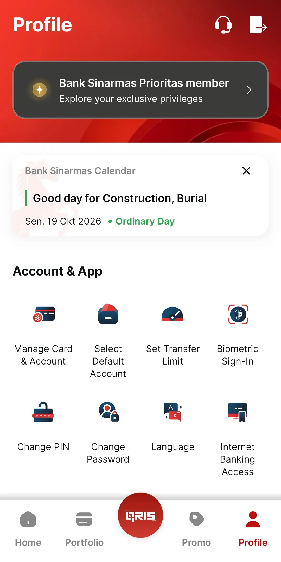 Profile with membership banner, bank calendar, and account and app settings.