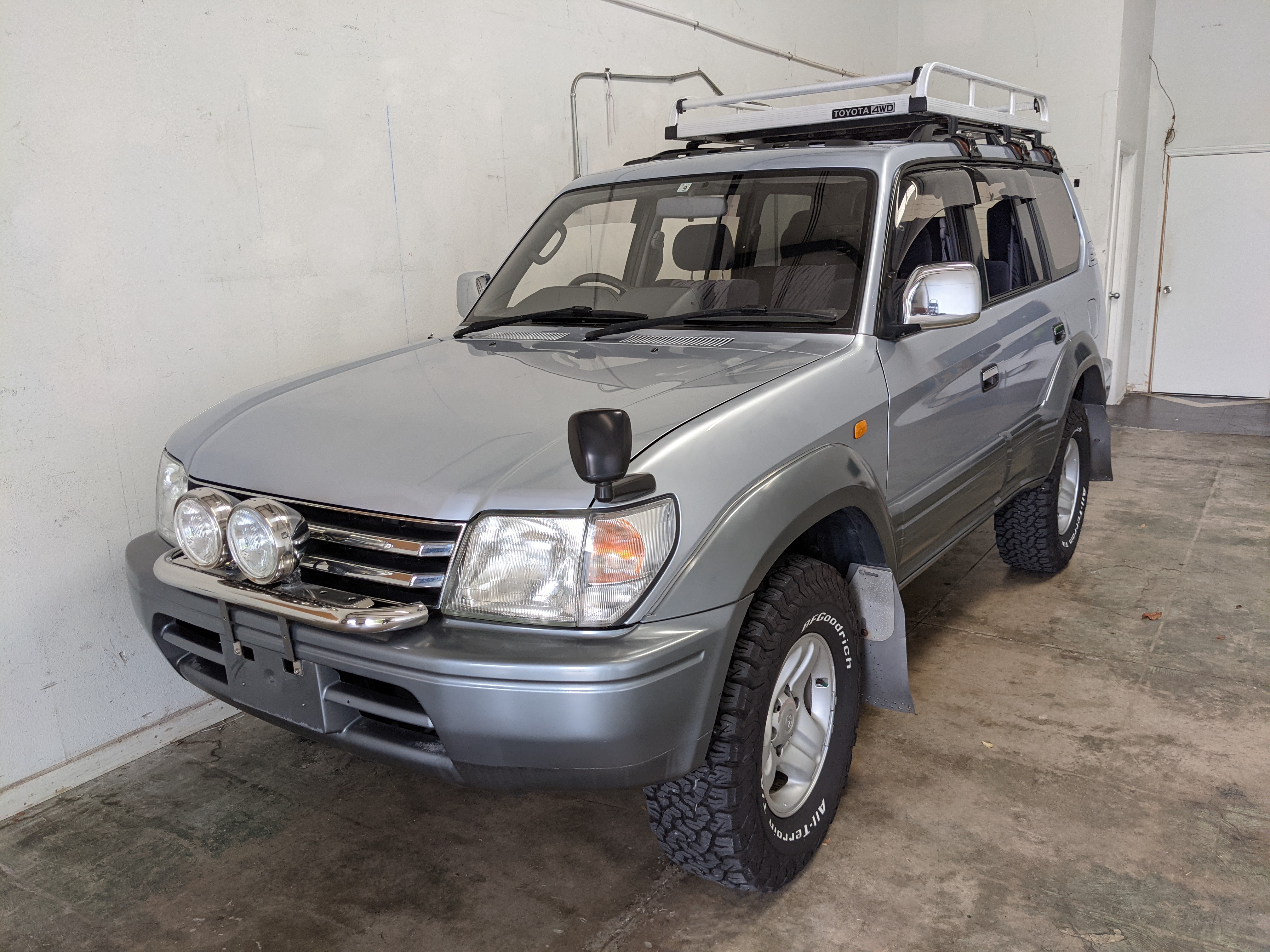 1996 Toyota Land Cruiser Prado TX KZJ95 - Limerence Motor Co.