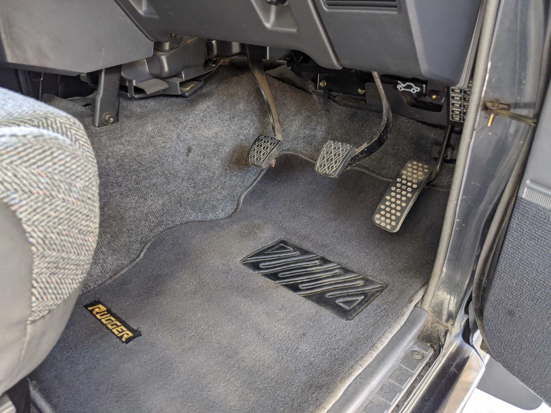 Запчасти daihatsu rugger