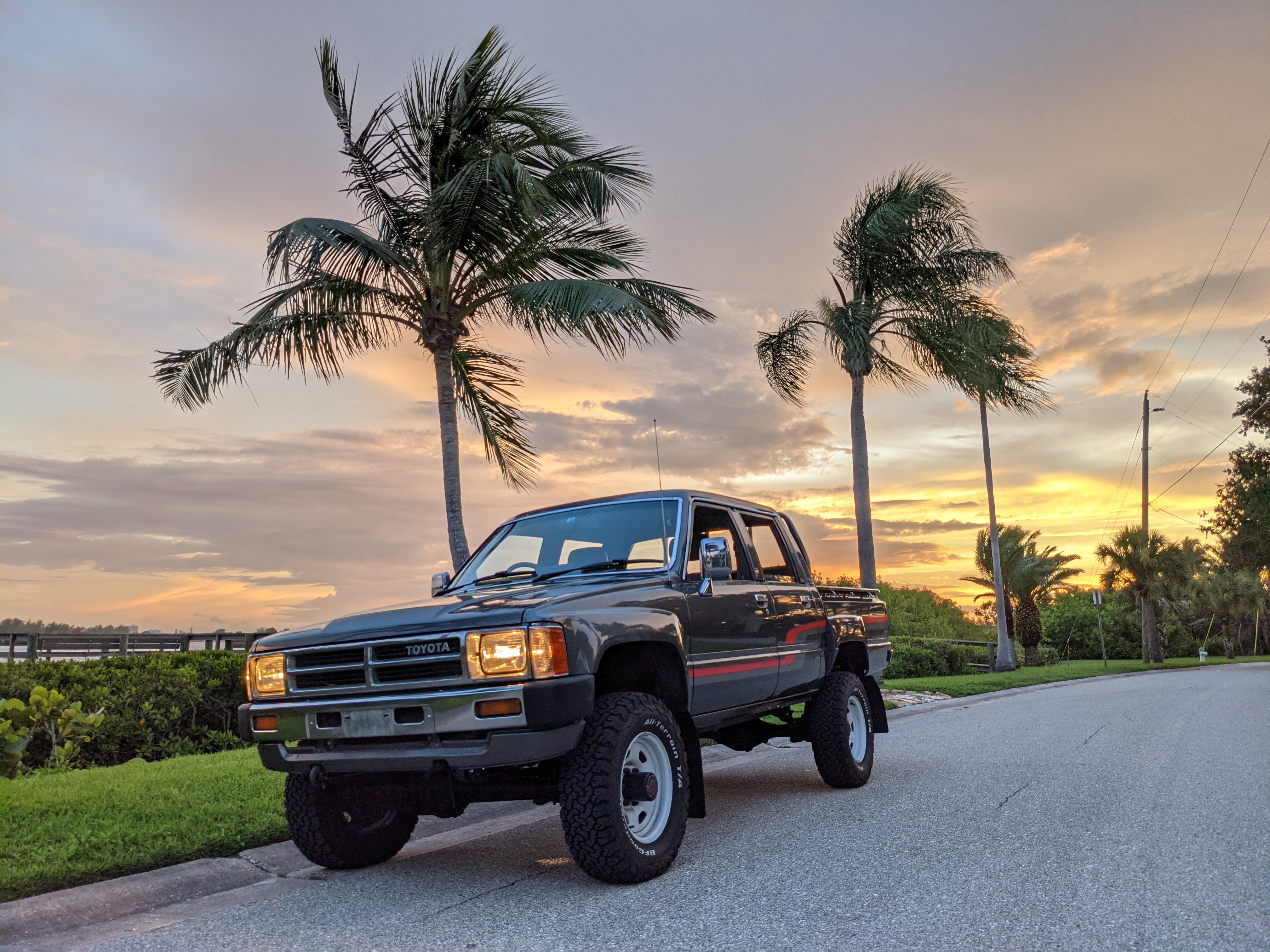 1988 Toyota Hilux SR Double Cab LN65