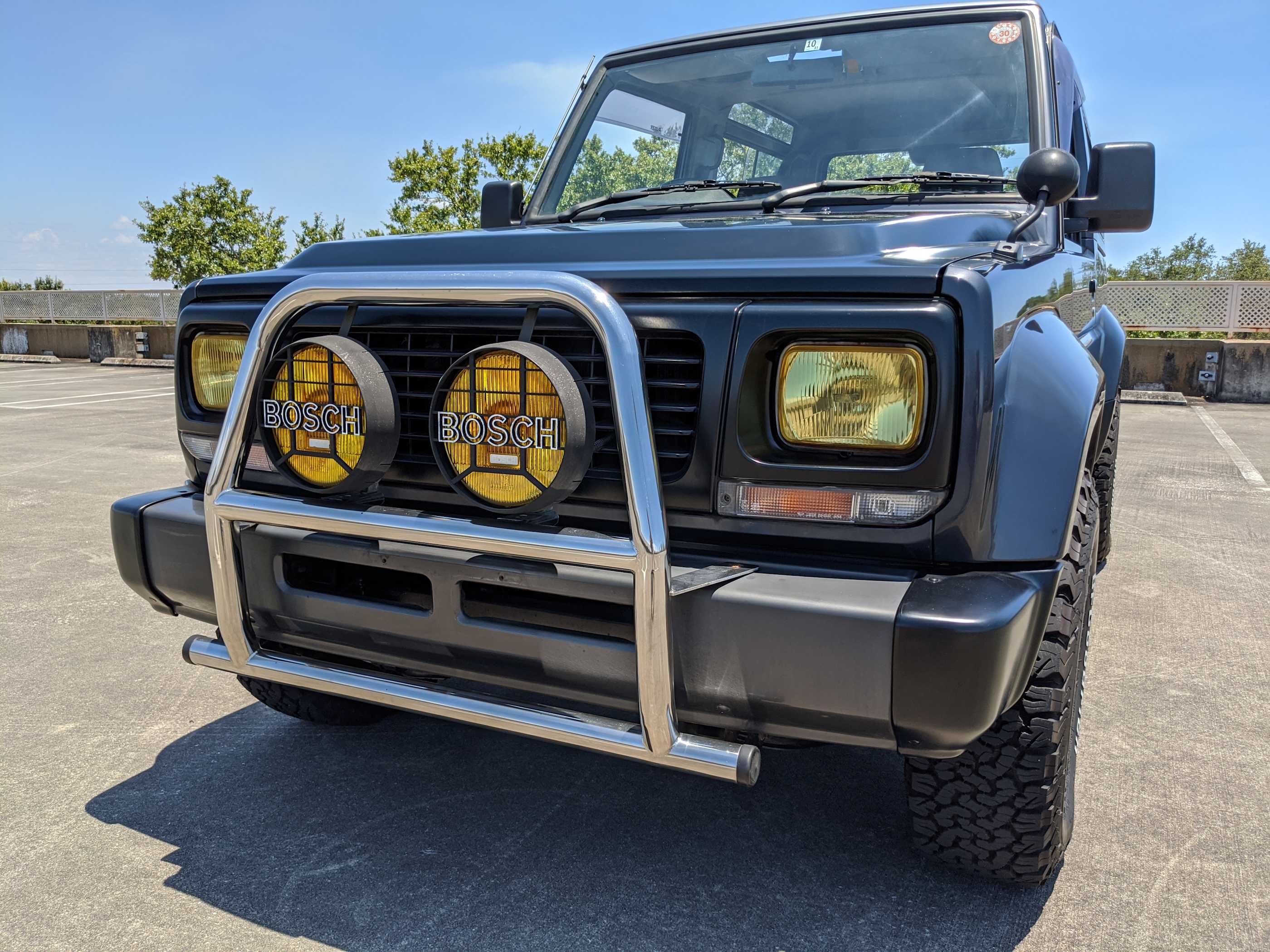 Стекло daihatsu rugger