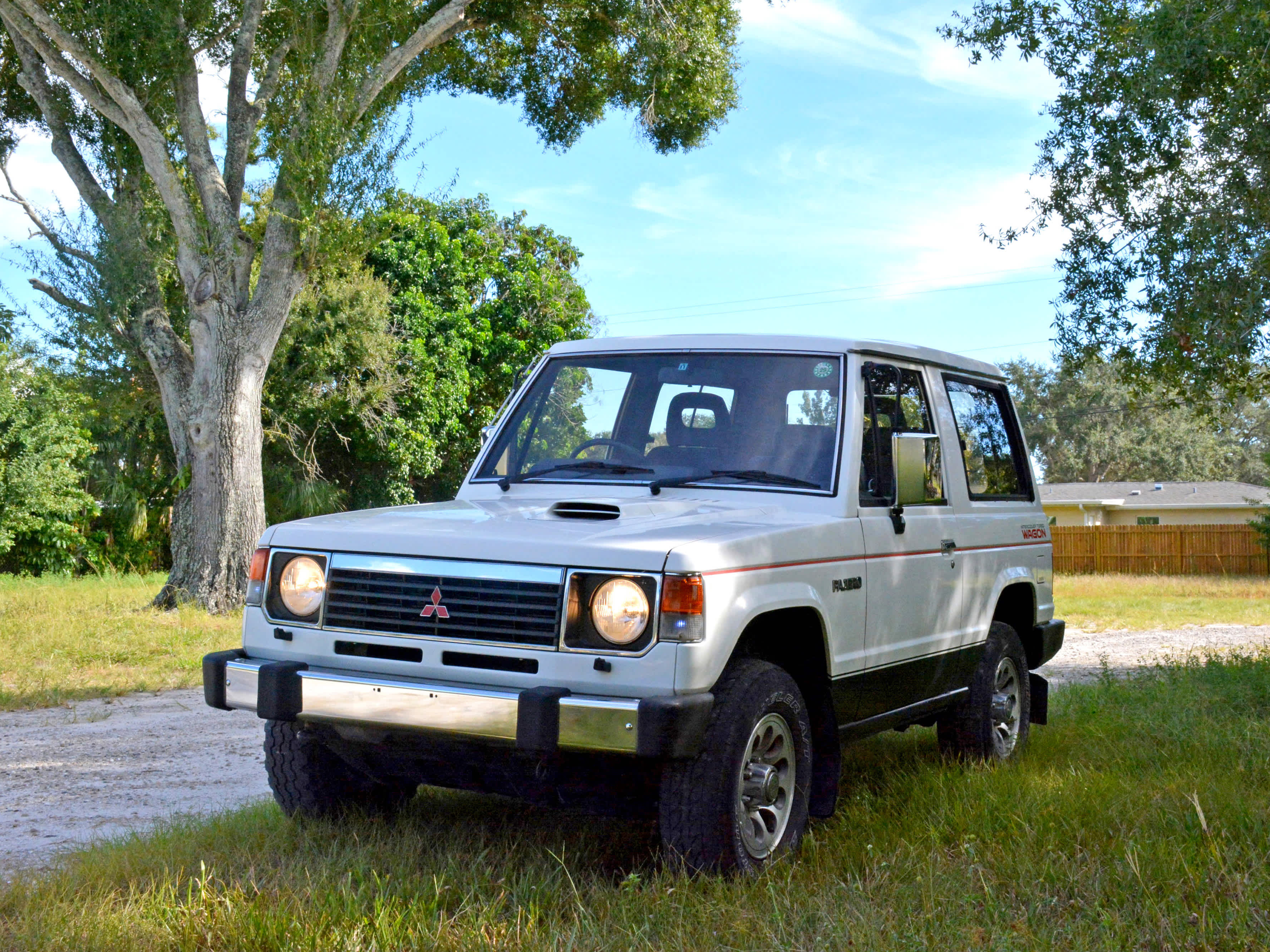 Mitsubishi pajero 1989