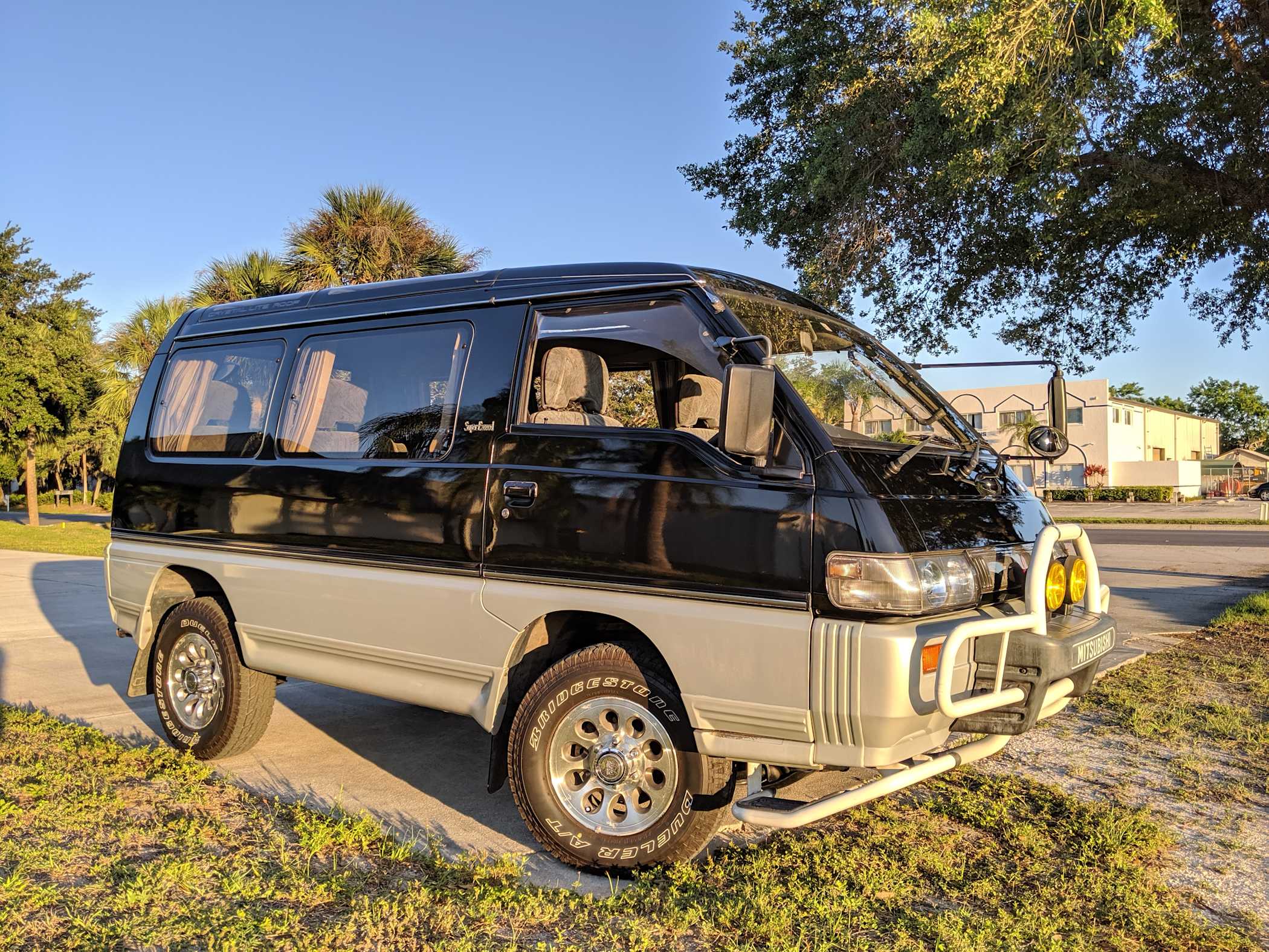 Mitsubishi delica 1994