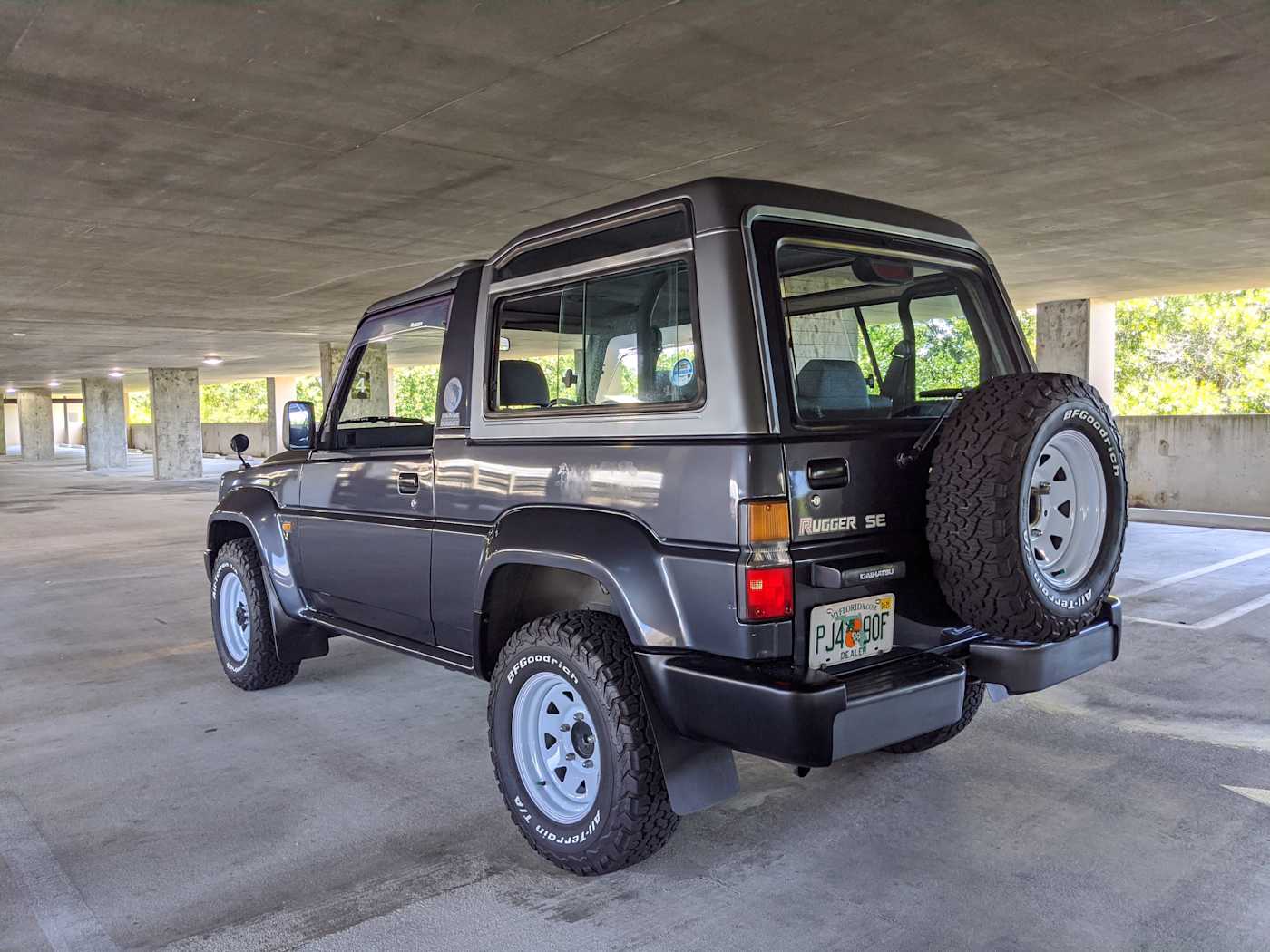 Стекло daihatsu rugger