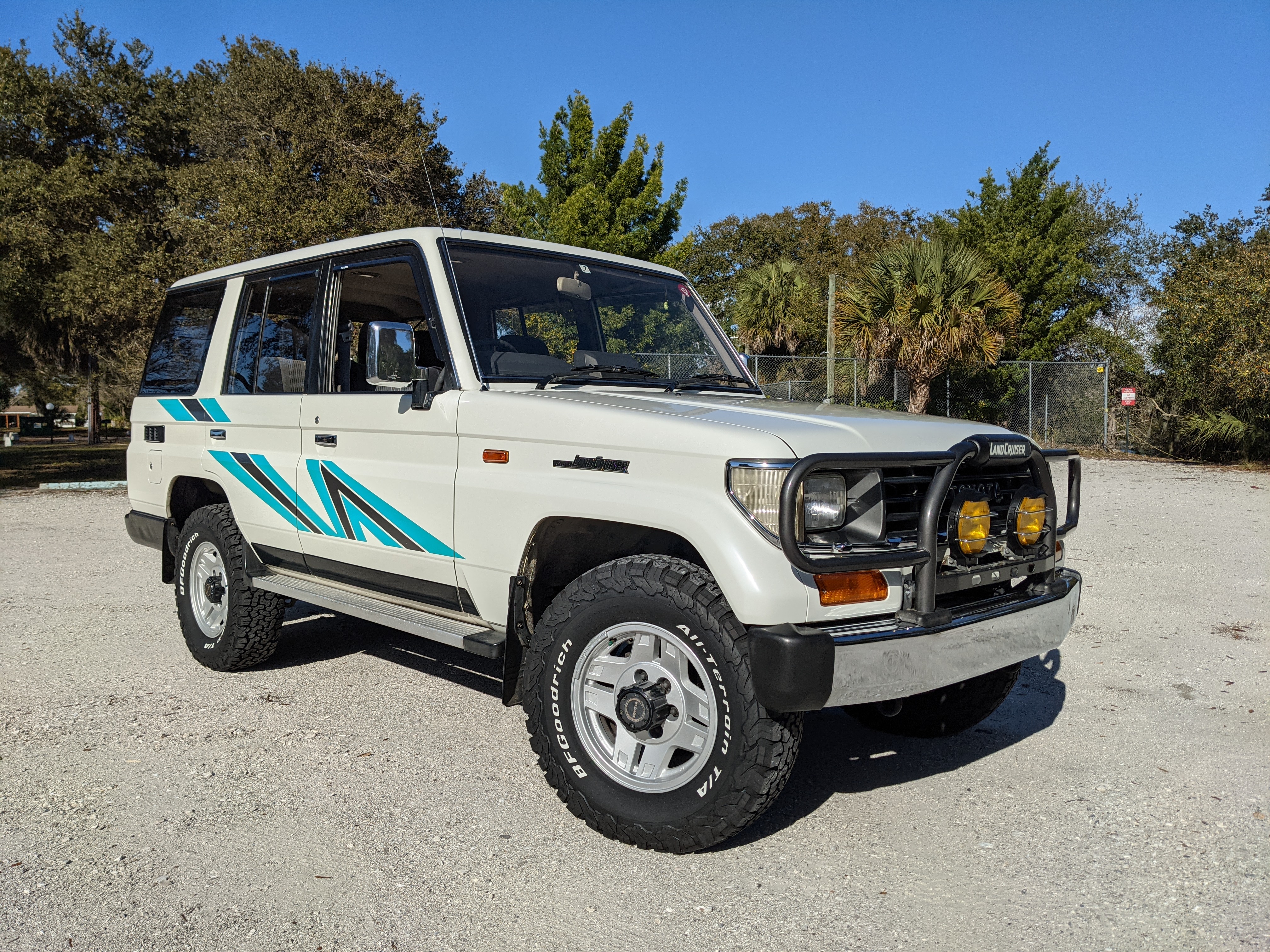 1991 Toyota Land Cruiser Prado SX5 "Jazz" LJ78 Narrow Body