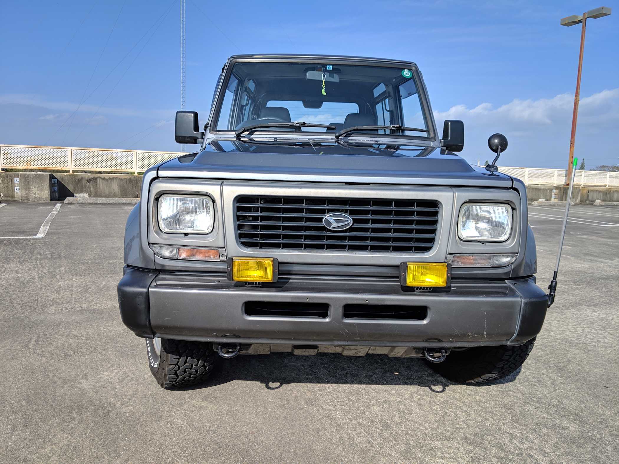 Стекло daihatsu rugger