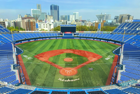 横浜スタジアム