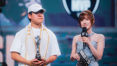 LoL 2025 世界賽決賽 T1 奪冠！賽後採訪全紀錄：Faker、Gumayusi 透露奪冠心聲，T1 創下三連霸傳奇