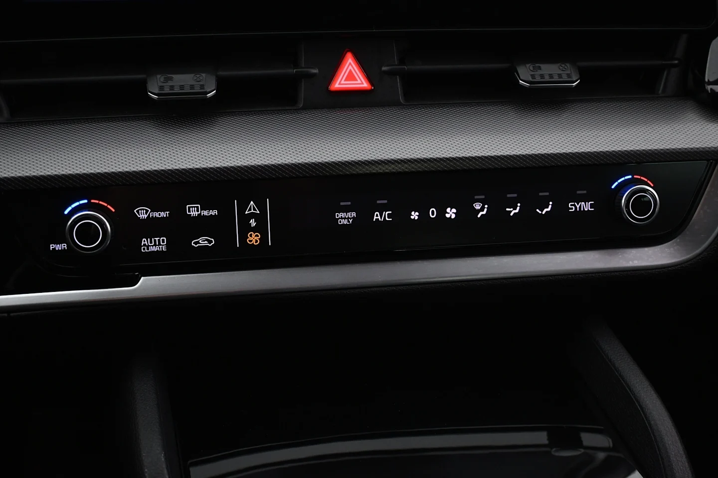 Car Image - 1Cd73wa1Ct9EYPgEApnR6i