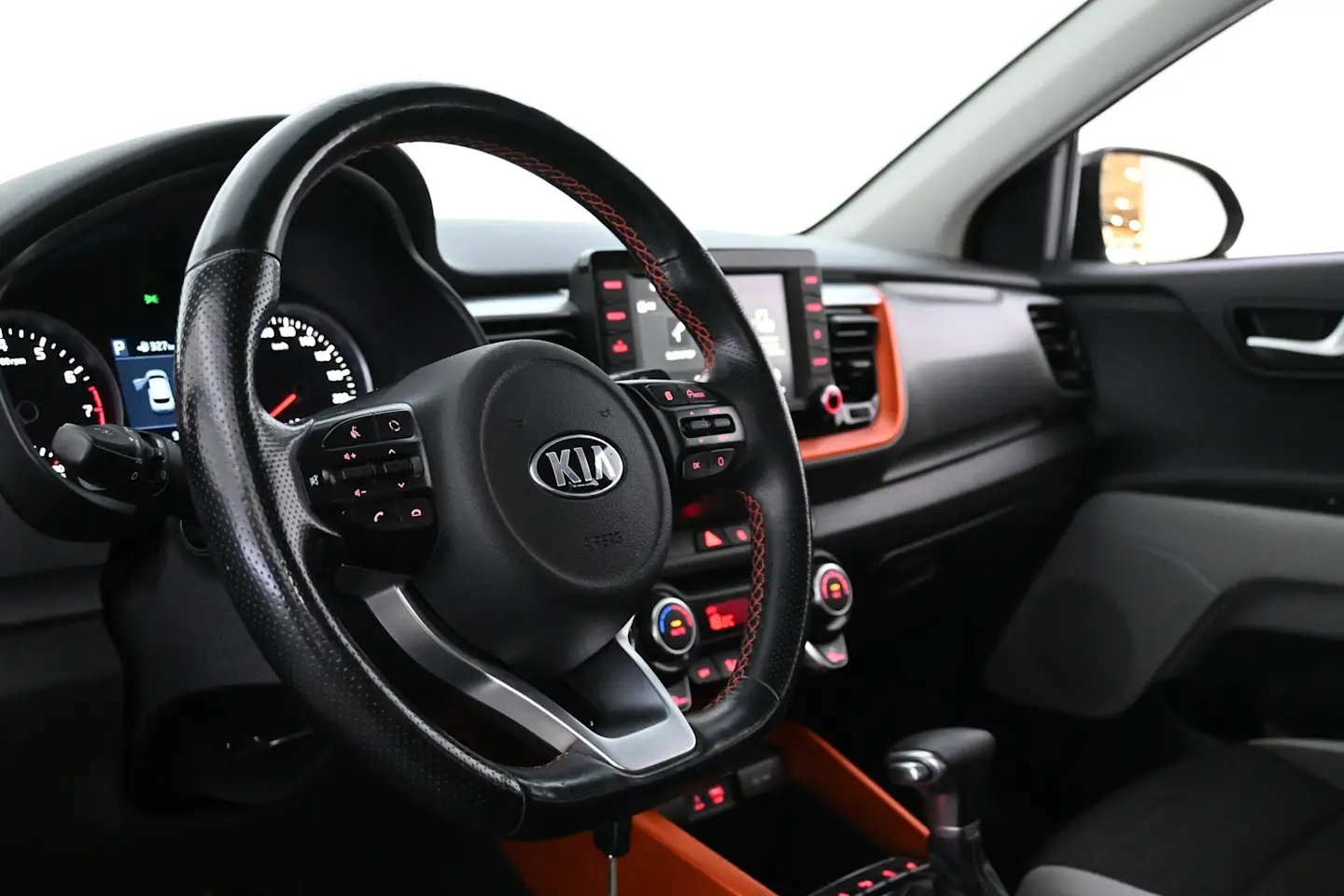Car Image - 7xvJQD982LIav8IP4bP57J