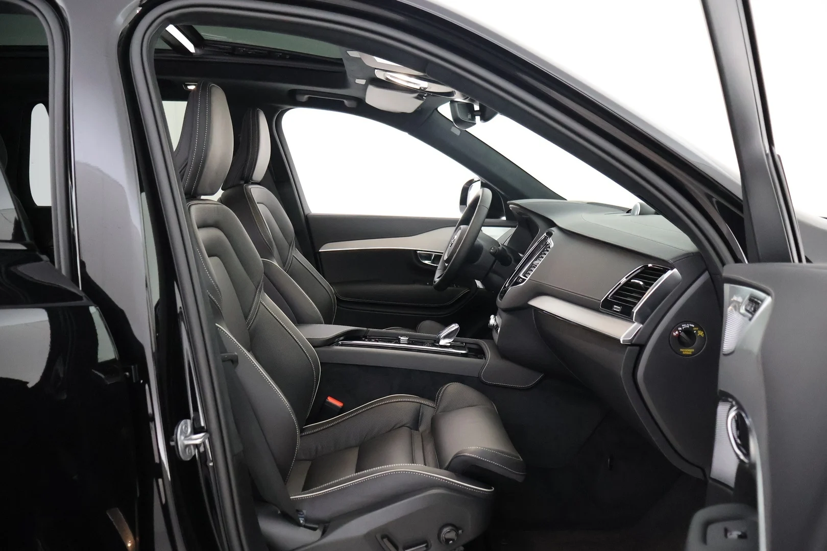 Car Image - 1lTbtKyqarjFUvkOu8oQu0