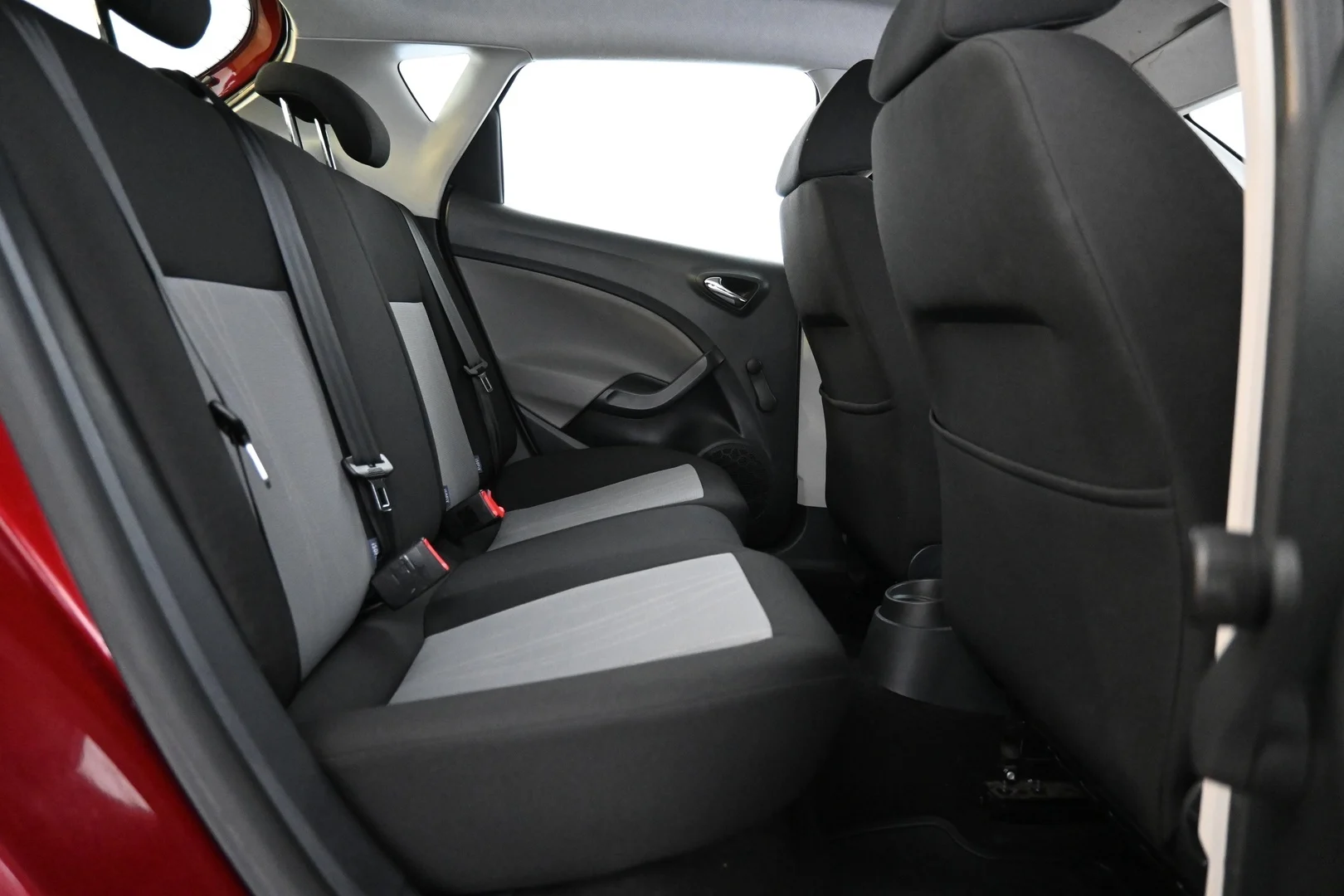 Car Image - 1amDRuJmDUFkuyaj3mnj9f