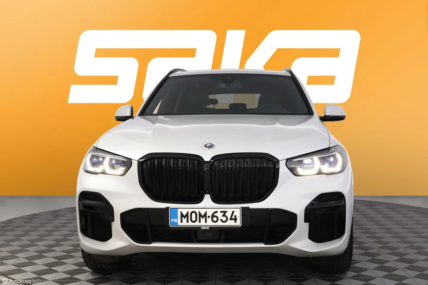 Car Image - 41DpKhKT2C0fRKmlbE1tGA