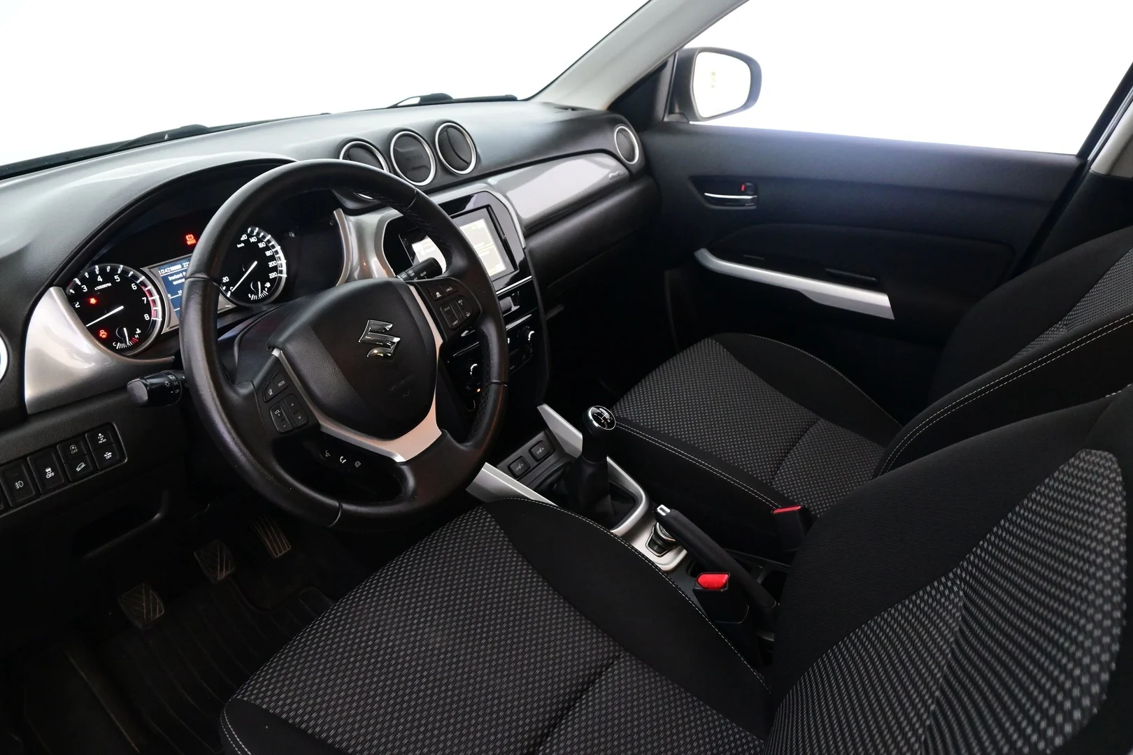 Car Image - 1FqG2T9YP1hjQI1uXYnFPD