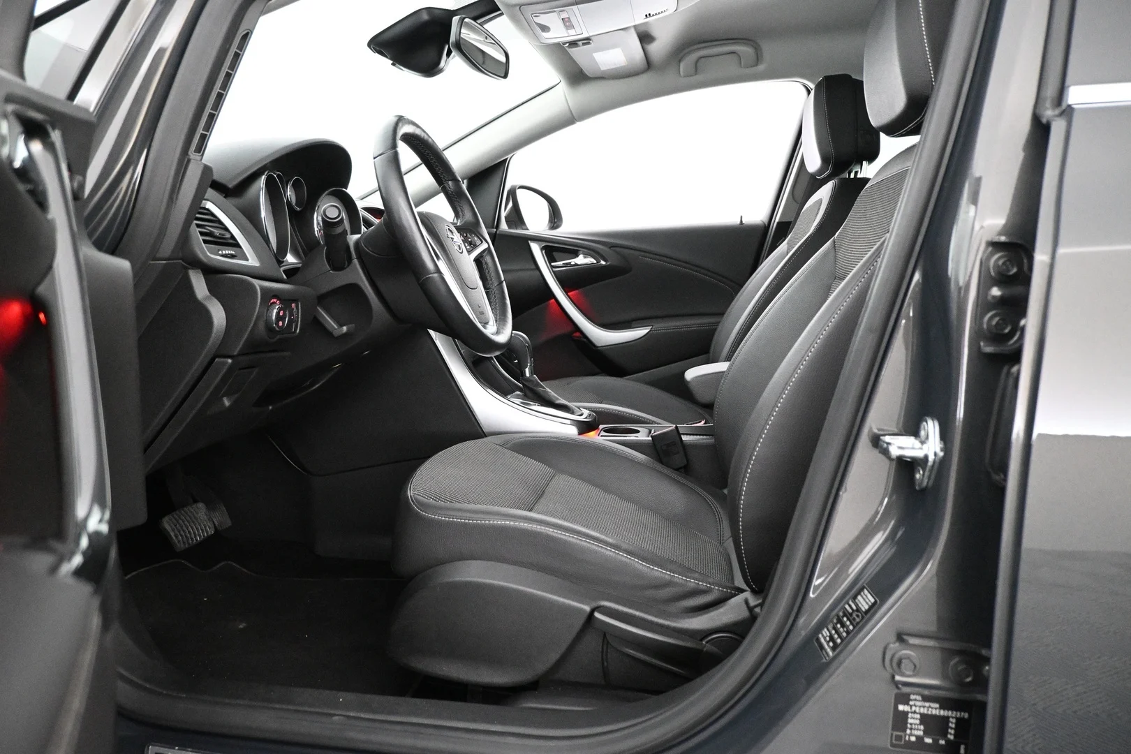 Car Image - 5xdmRkKLA9dbAikHqPrKDd