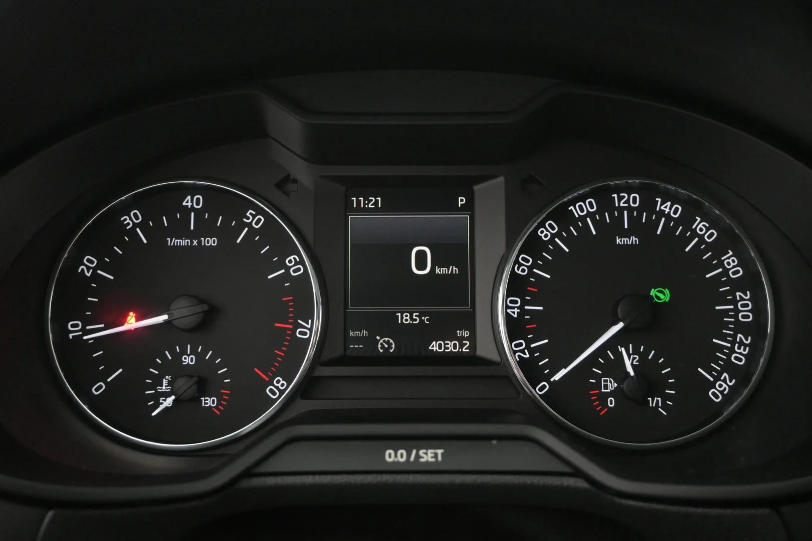 Car Image - 1rSiDcLSTNHVlCr4YYGnd0