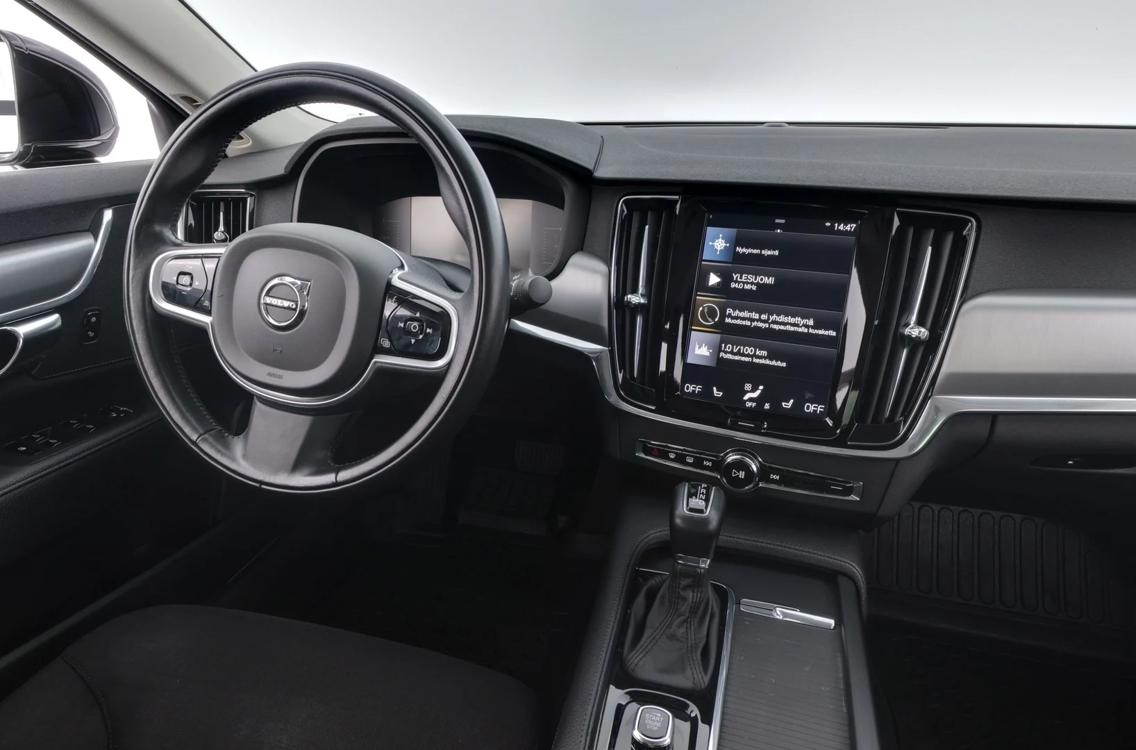 Car Image - 4EcmPAQUfCKg7u1eiPObrM