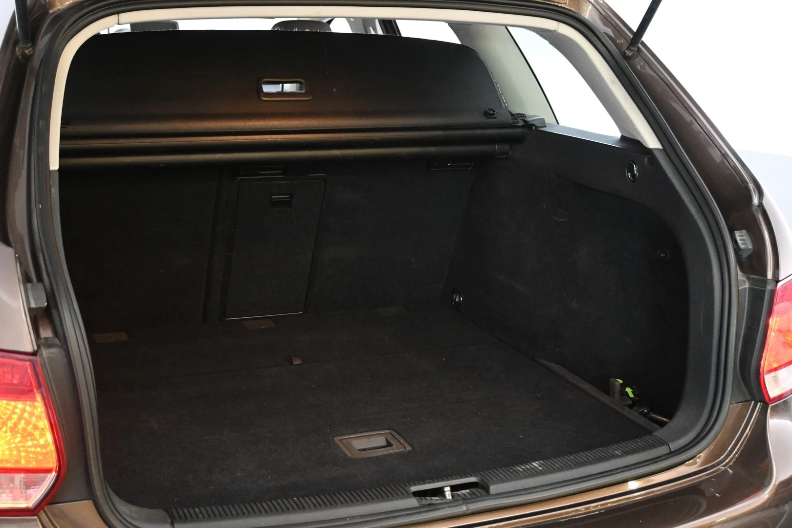 Car Image - 5lHihyGSVuJAWPEPVHQ7ve