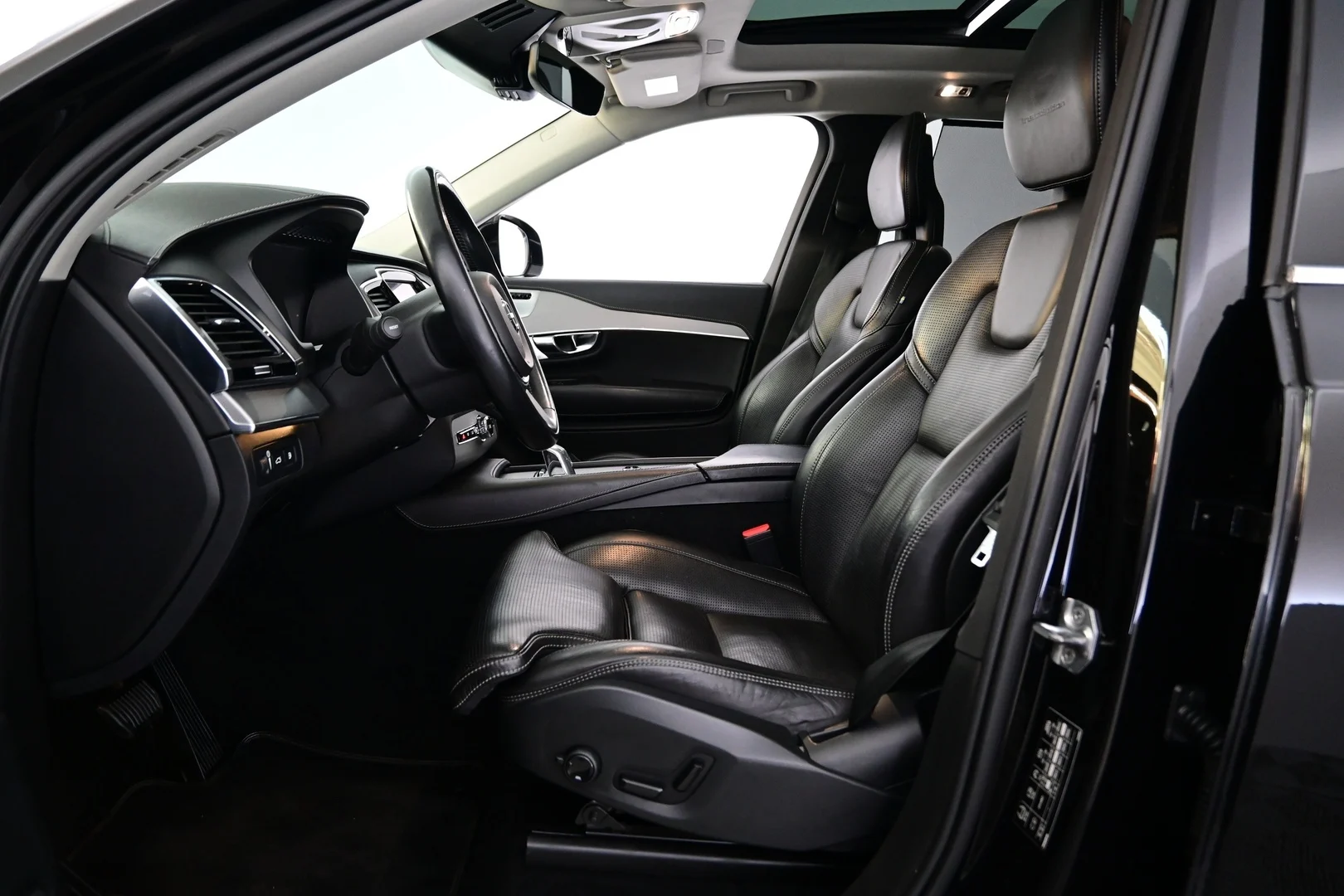 Car Image - 6fCyPqM4OE7hdc2ZqfyOQ7