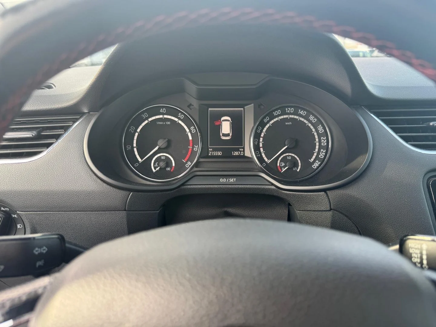 Car Image - 1zLVfTcTLNg9W8VGIpEM9B
