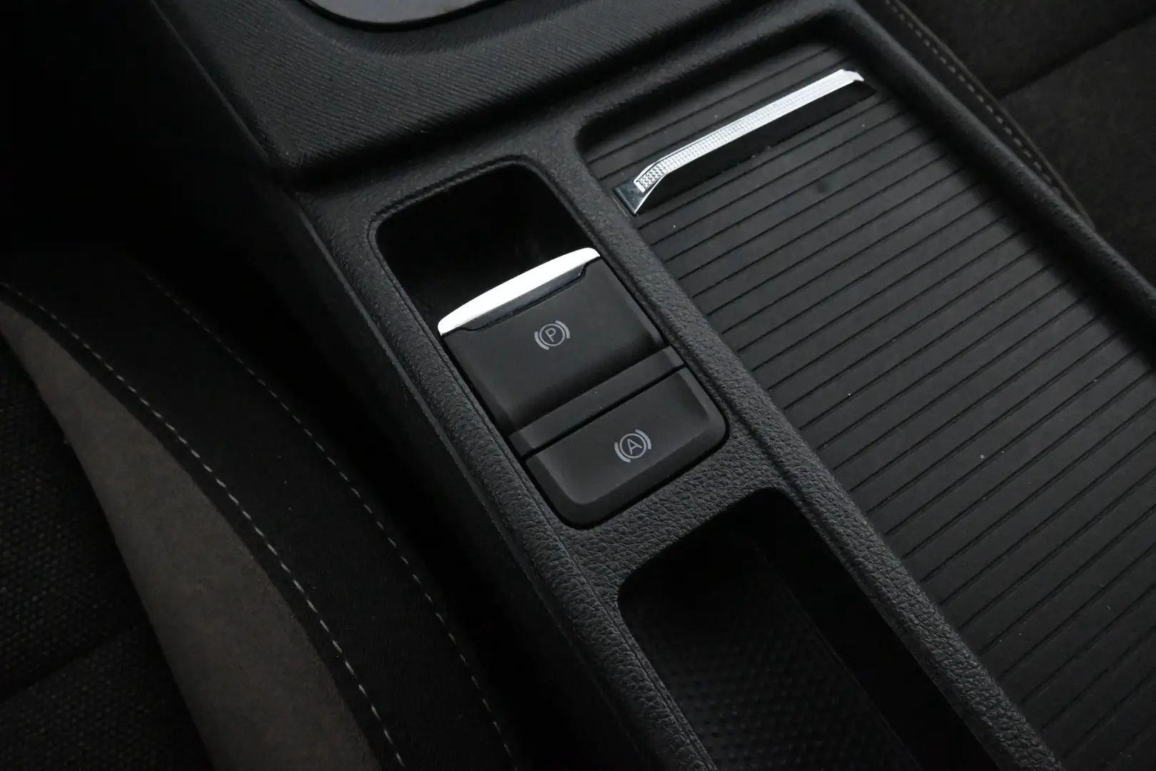 Car Image - 2Wo3x25u1nEcbxhmgQ3kSH