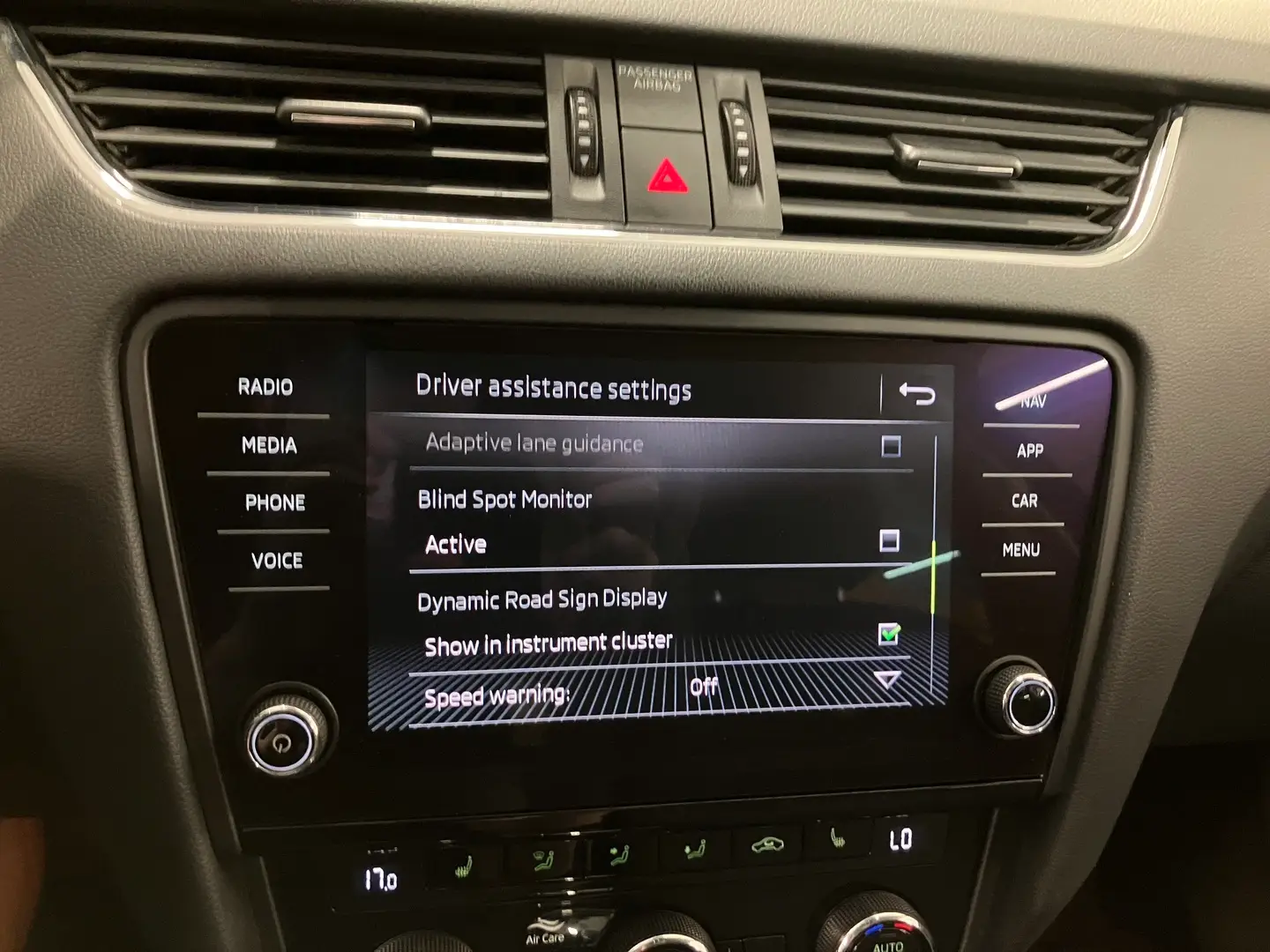 Car Image - 3gmyPLAUHr8w6fWM3U6BAW