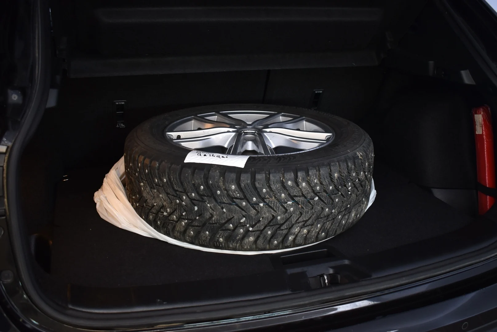 Car Image - 2Mudm4aM2TBjLS2yBlPAbM