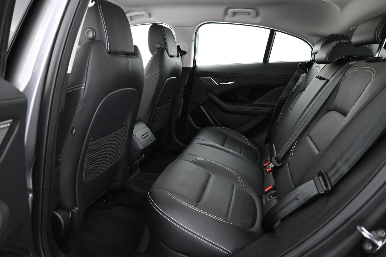 Car Image - 4z8Y2QjsbWZuc8cAdZo3tn
