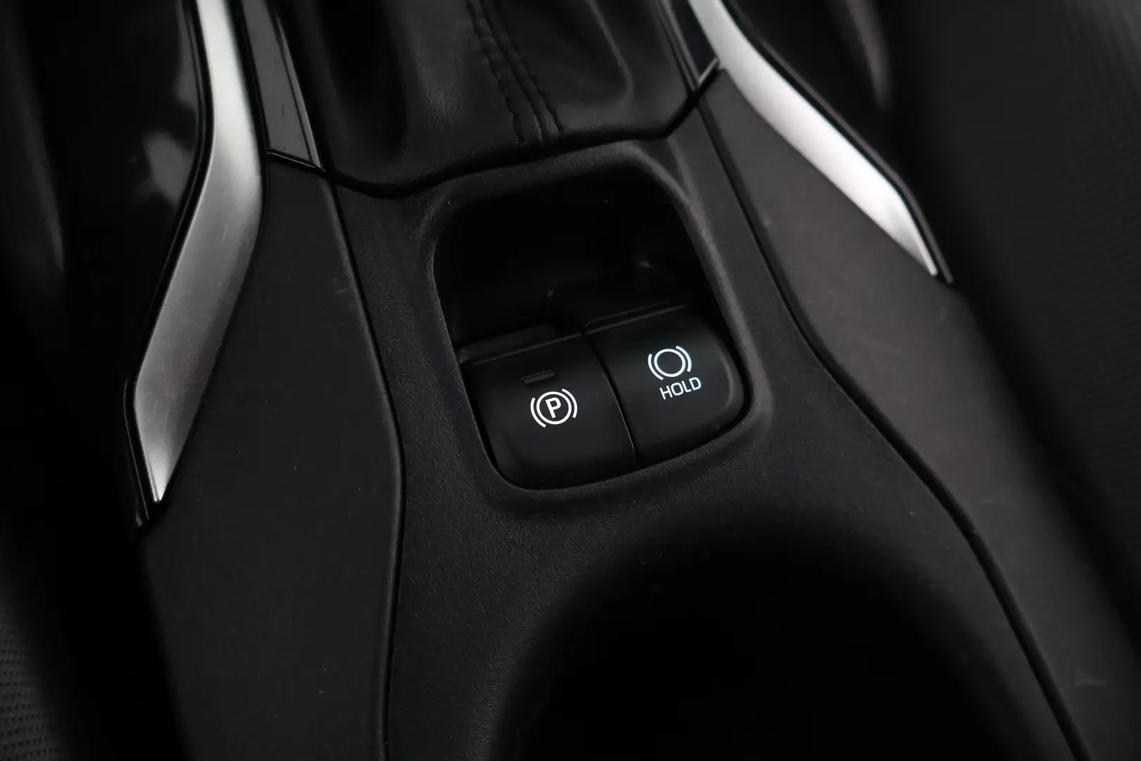 Car Image - bxlsoE7IUj8XmEme4XENw