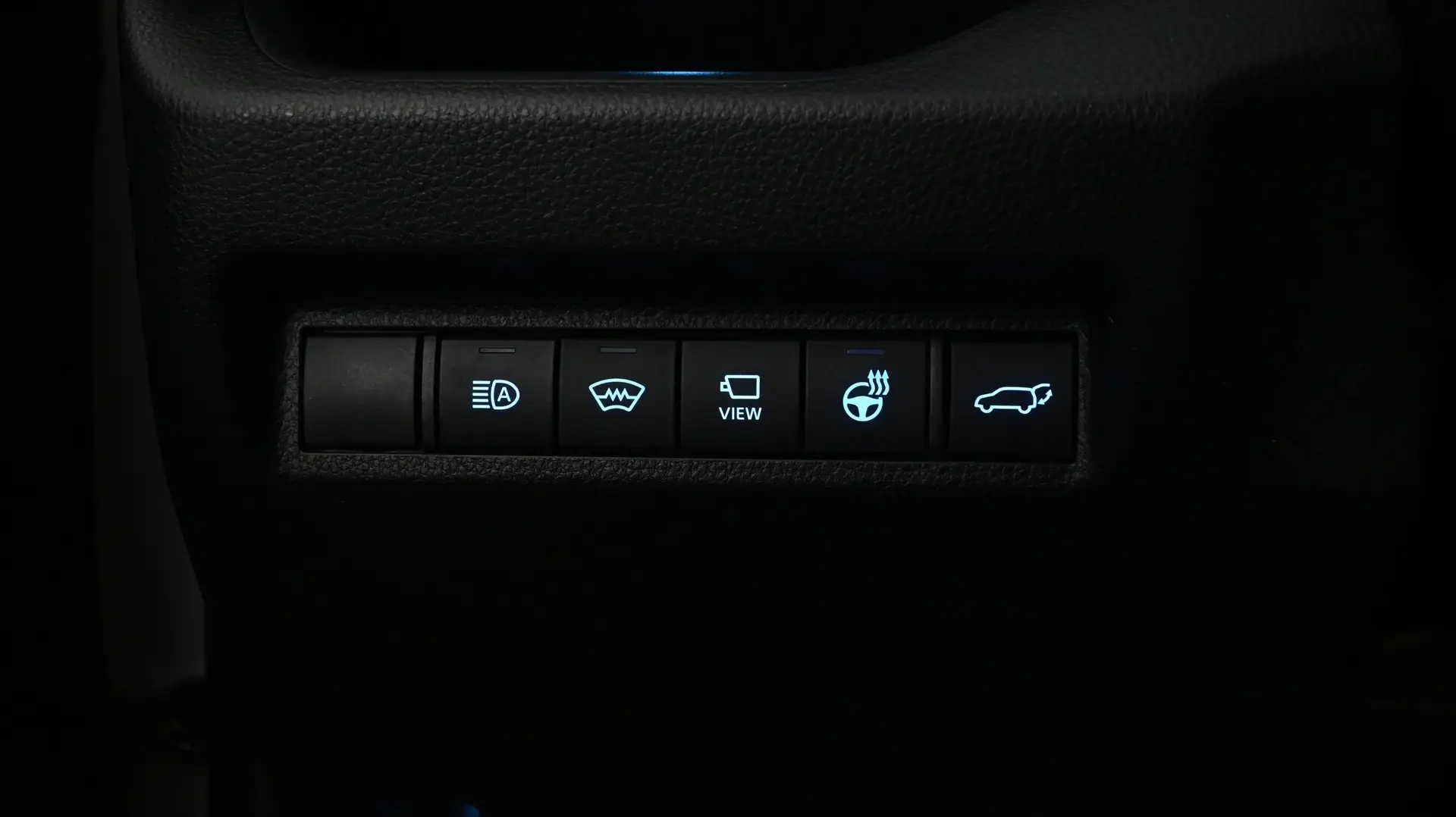 Car Image - 6Zj7MIr0LAv9MQAQ7jAZFo