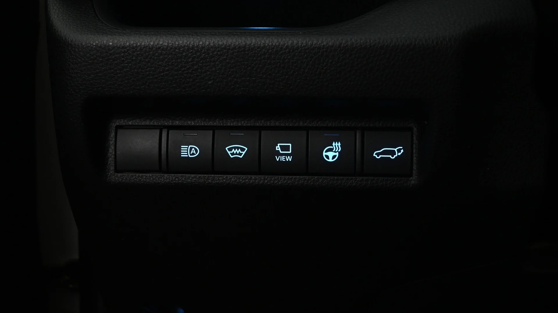 Car Image - 6Zj7MIr0LAv9MQAQ7jAZFo
