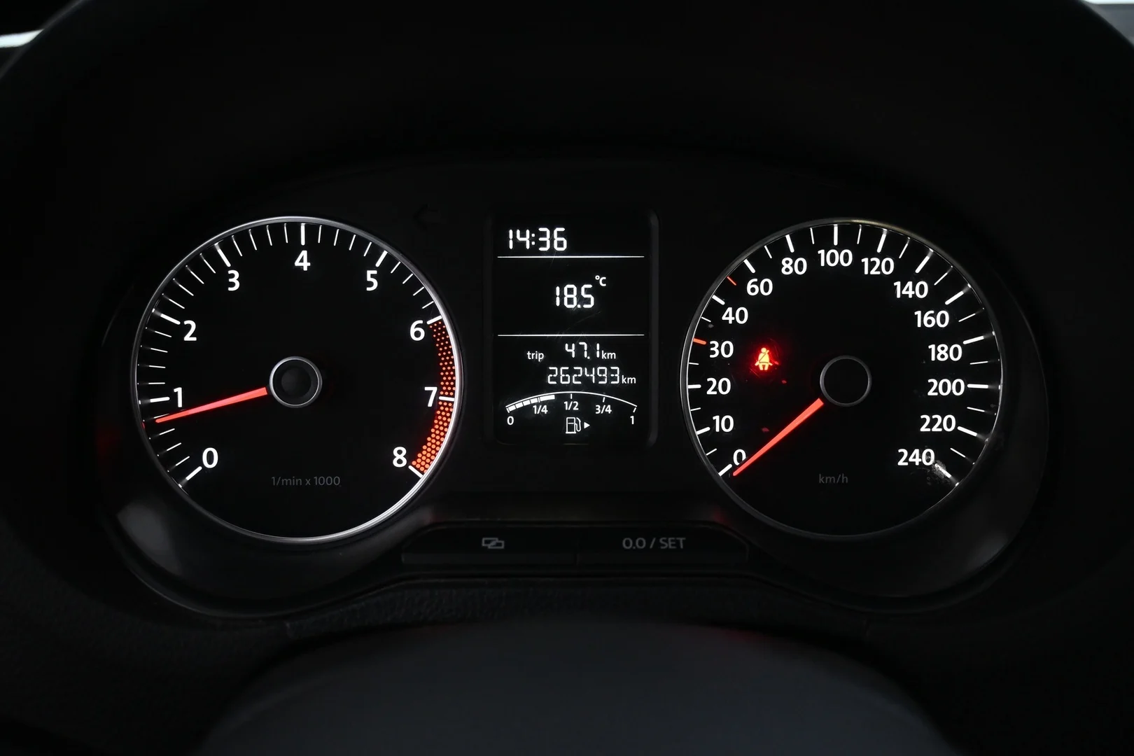 Car Image - 1x6aHRBV1AHN1sk2Y60ubs