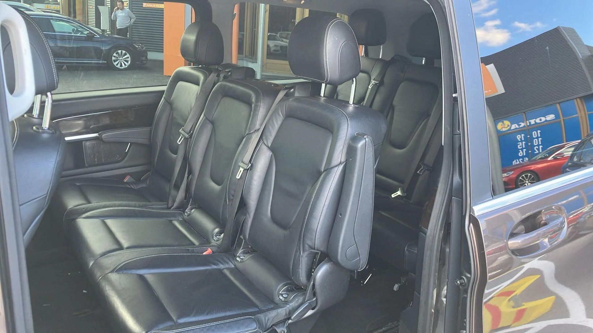 Car Image - 76w9vFwOdPGL4aVDB3DgFU