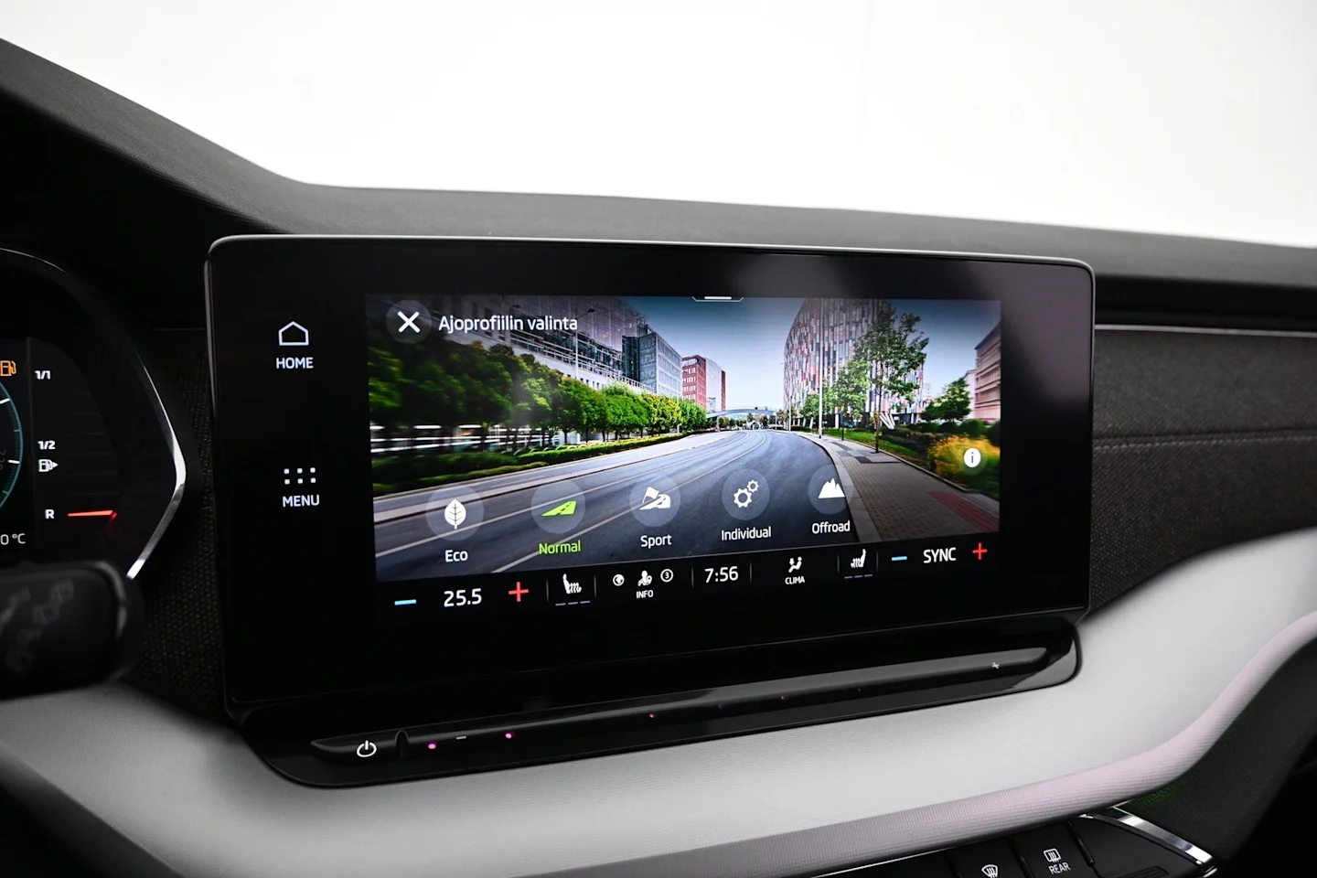 Car Image - UunPpROg0z6VOzF8VRda9