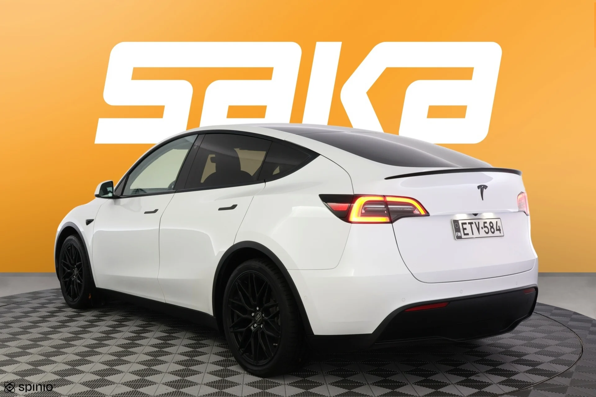 Car Image - 1mGeeUlYiJGJRhMrp1S42K