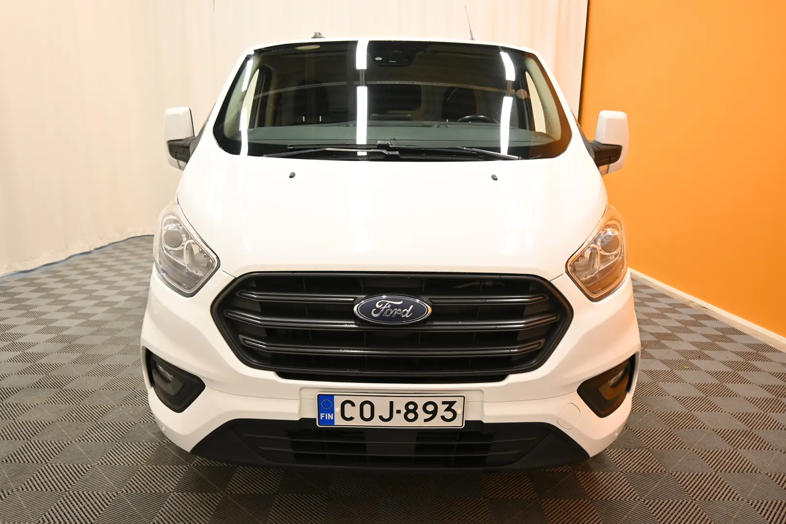 Car Image - 1uWcHi9trDlbs0rS7auOQN
