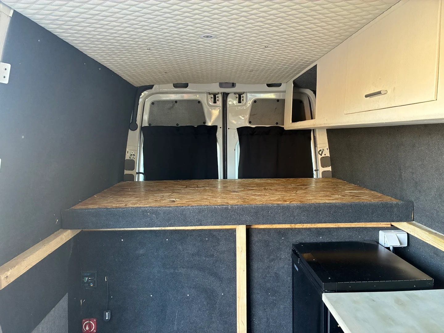Car Image - 3QtaXtrRd1uXwTzH8Yd36F
