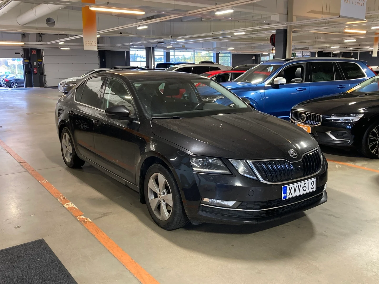 Car Image - 2Ac7ljbFoeNdFHqpml3swm