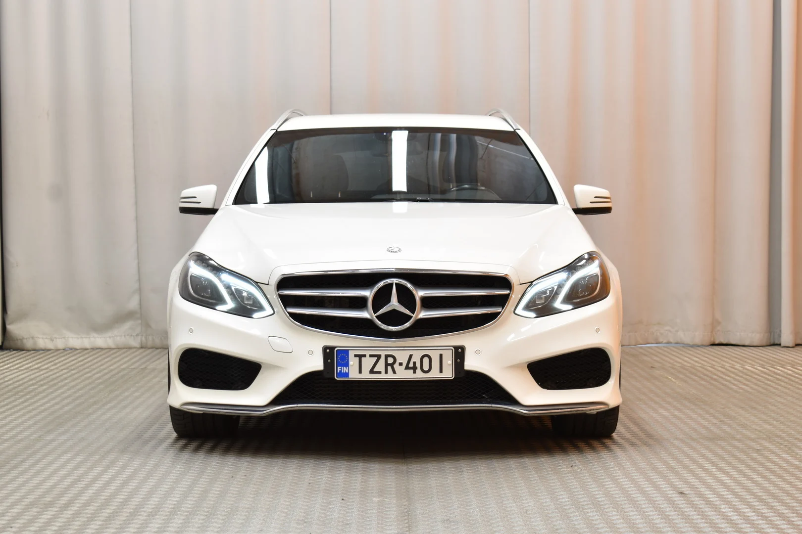 Car Image - Xn7Iyw1wUmYmHJIqaZakn