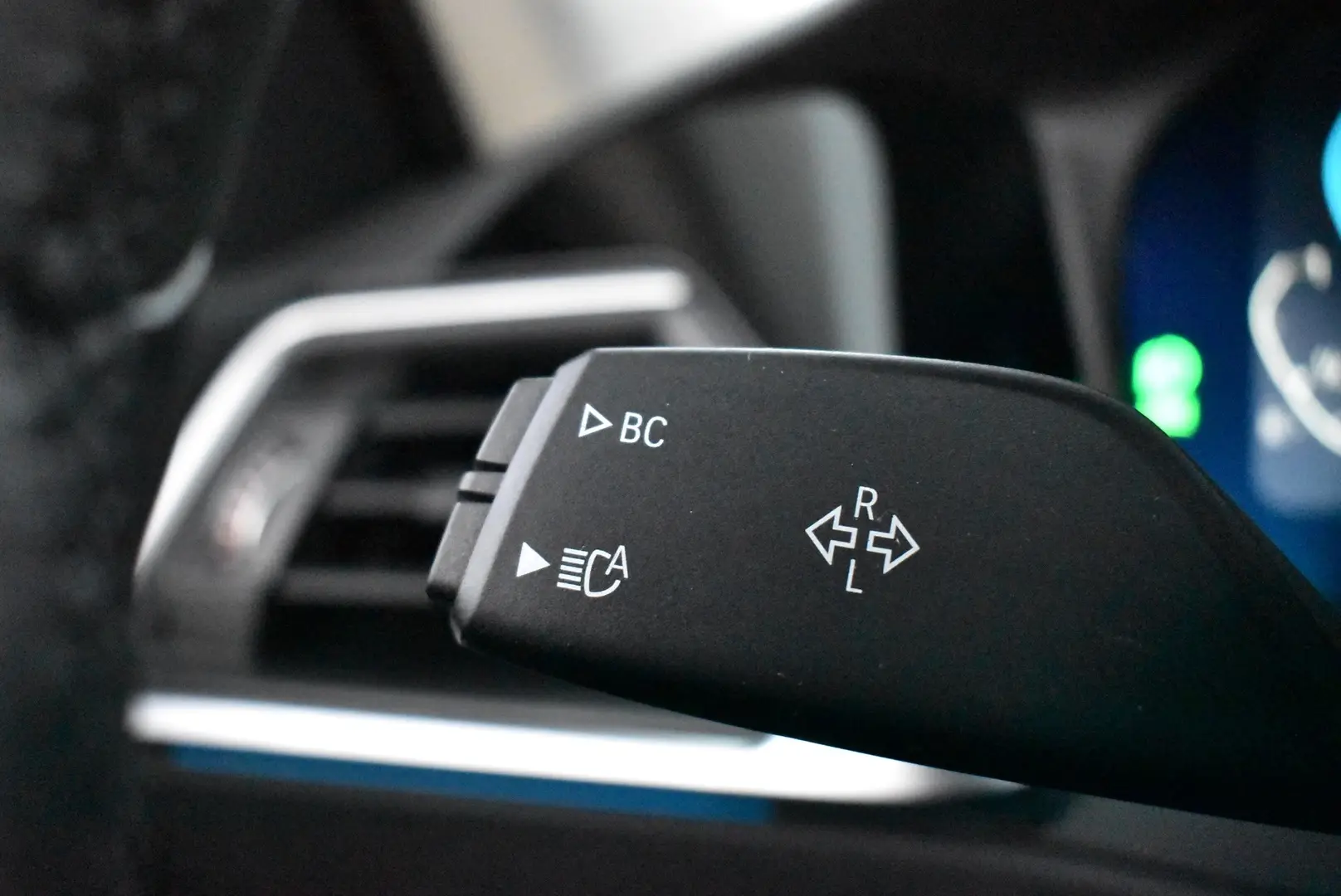 Car Image - 349h9lv4Z05YV4ceXEuprF