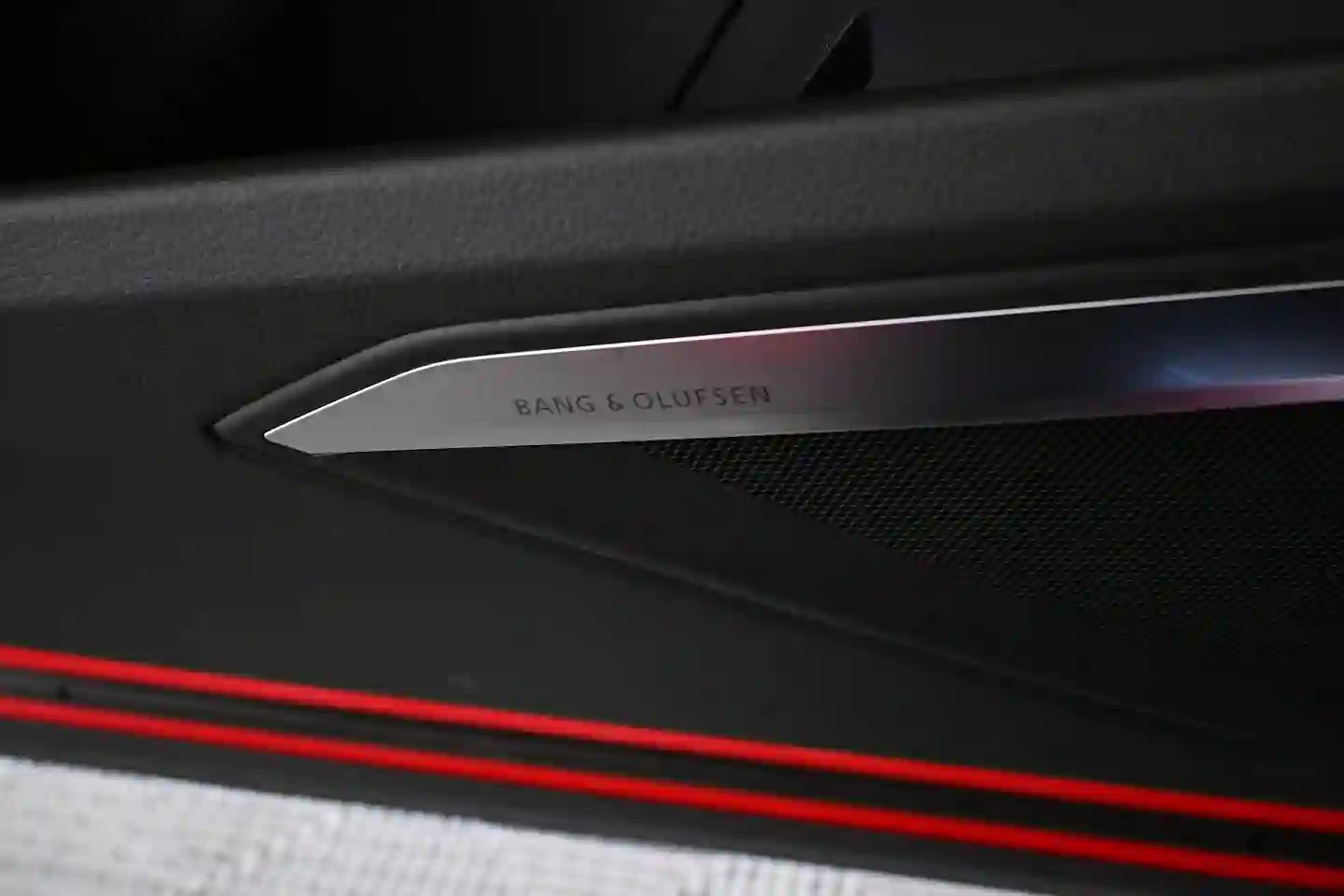 Car Image - 79TG8GiCDd5e8RDns5ghYe