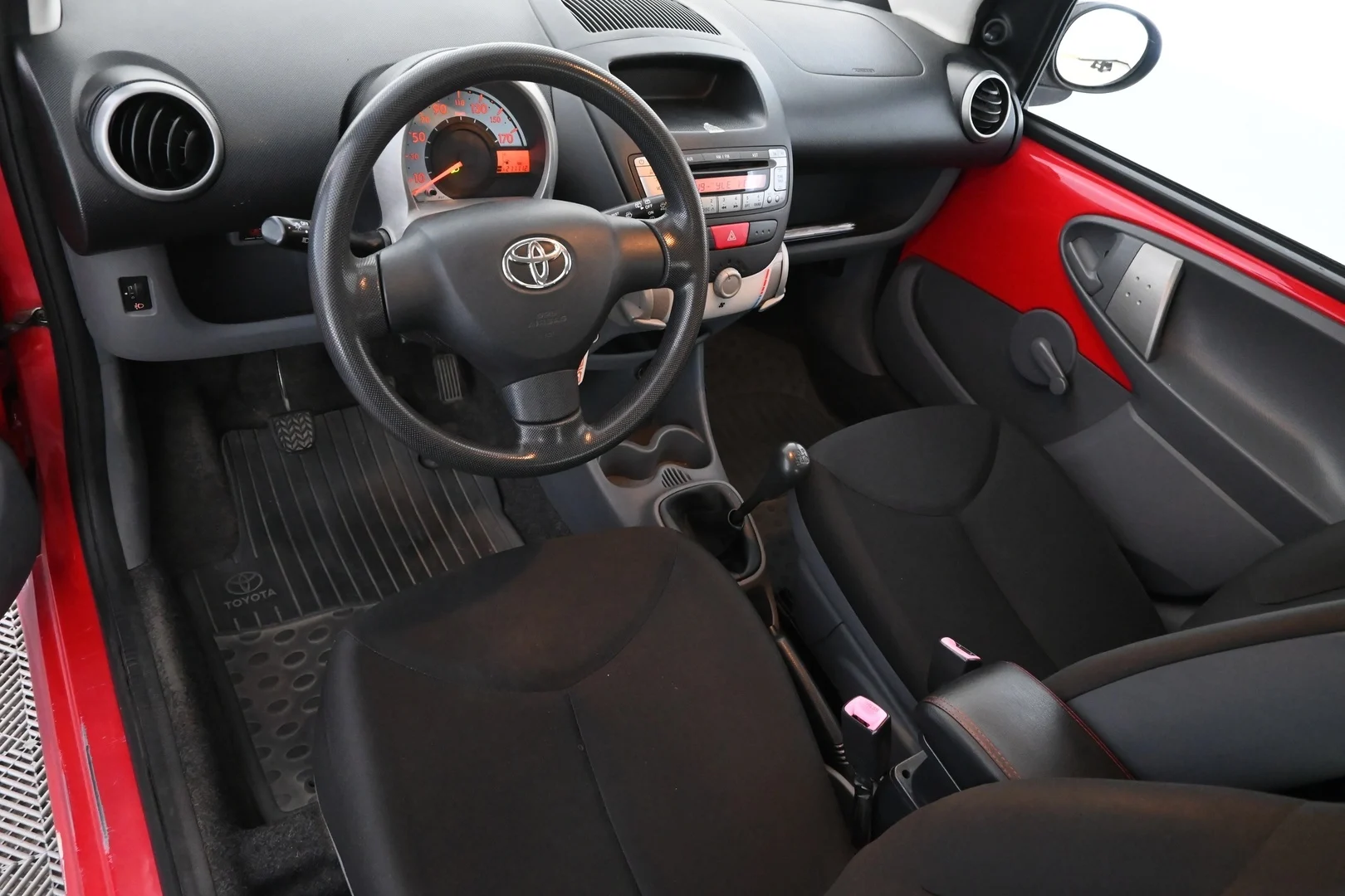 Car Image - AHtj1mJ7I5JkN7Qml4yer