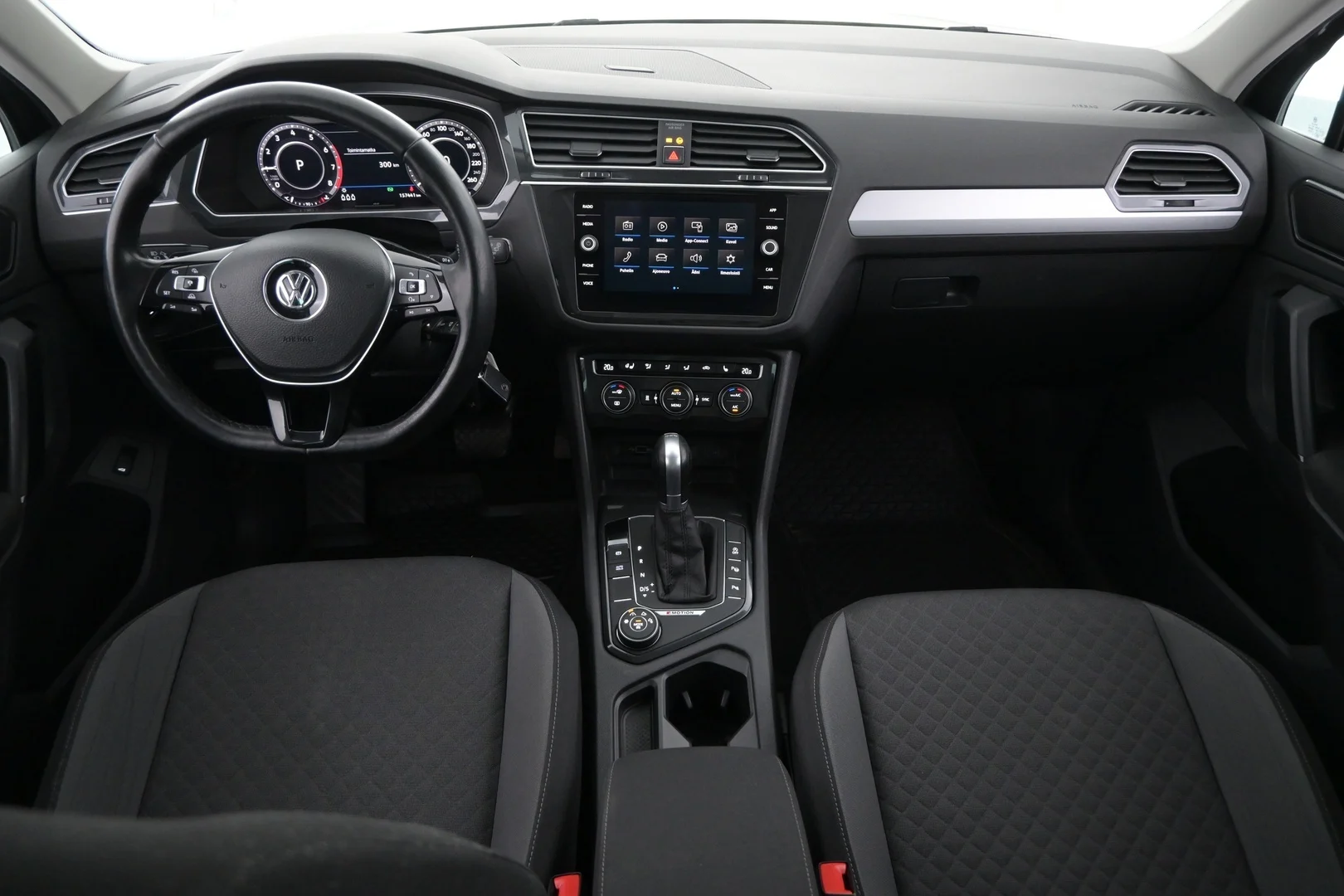 Car Image - T4zFTp3AubsBD2j5sNKiA